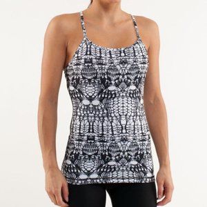 Lululemon Power Y tanks BUNDLES - Size 4